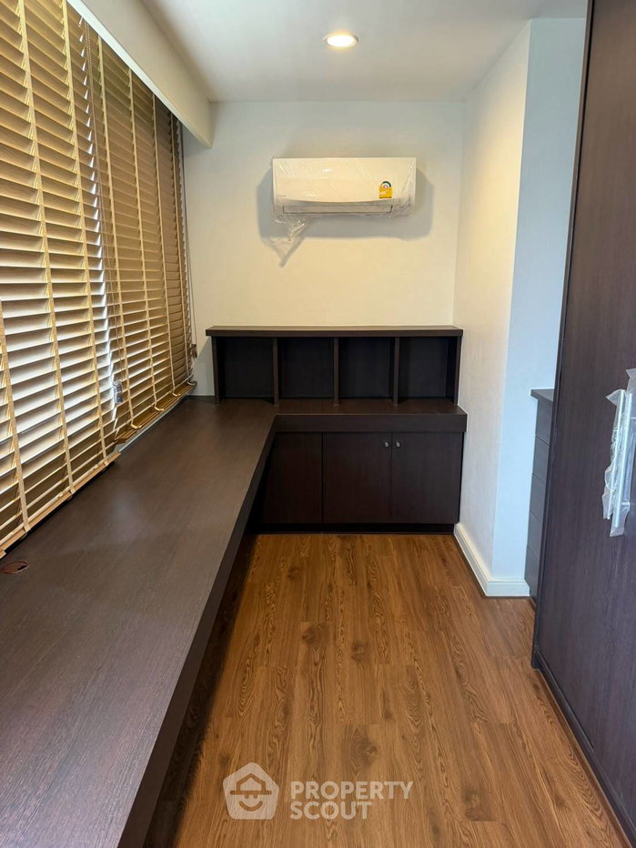 picture 200 Sqm 2-BR Condo At DS Tower 1 Near BTS Phrom Phong (ID 3348809) - 8/10