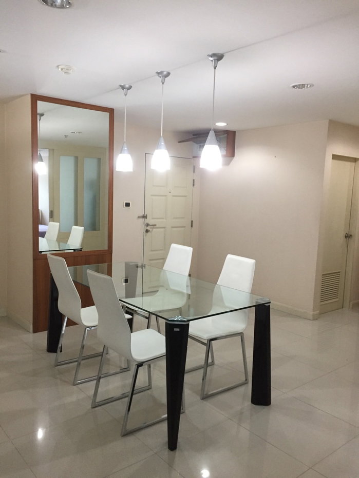 รูป Pabhada Silom - 2beds 75sqm. 30,000/months Fully furnished - Available Now - รูปที่ 3/13