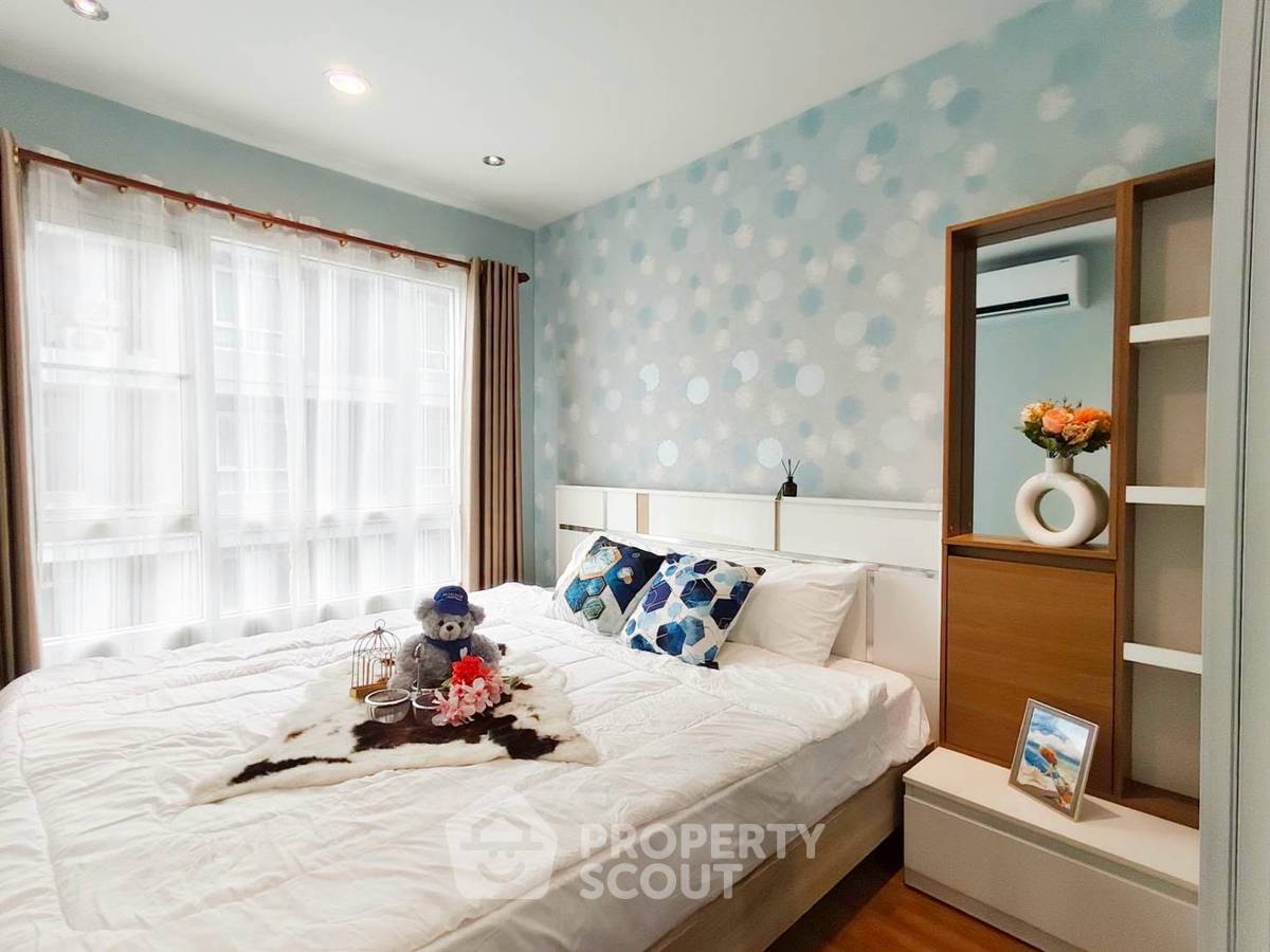 รูป คอนโด 1-ห้องนอน ที่ รีเจ้นท์โฮม สุขุมวิท 81 ใกล้ BTS อ่อนนุช (ID 3348583) - รูปที่ 3/15