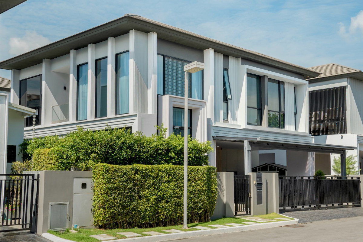 รูป บ้านเดี่ยวพูลวิลล่าหรูระดับ Ultra-Luxury! BELGRAVIA บางนา-พระราม 9 บิวท์อินสวยจัดเต็ม พร้อมสังคมส่วนตัวขั้นสุดเพียง 65 ครอบครัว สภาพใหม่พร้อมอยู่ - รูปที่ 61/67