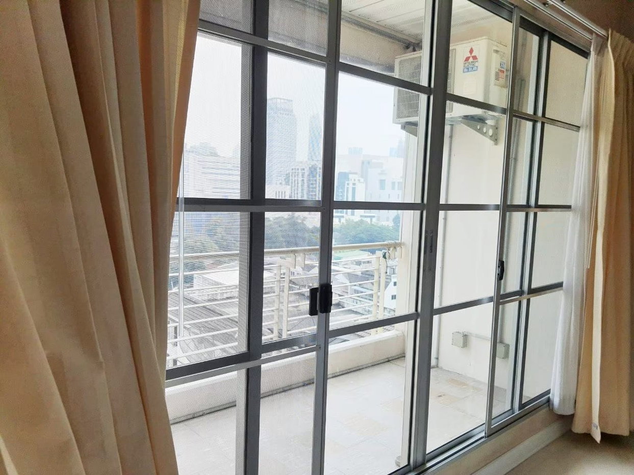 picture Baan Klang Krung Siam - Pathumwan【𝐑𝐄𝐍𝐓】 Contact Line ID: @hacondo - 12/12