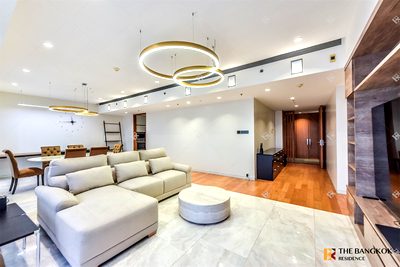 ขายคอนโด : หรูหราเหนือระดับกับยูนิตสุด Luxury เดอะ เมท