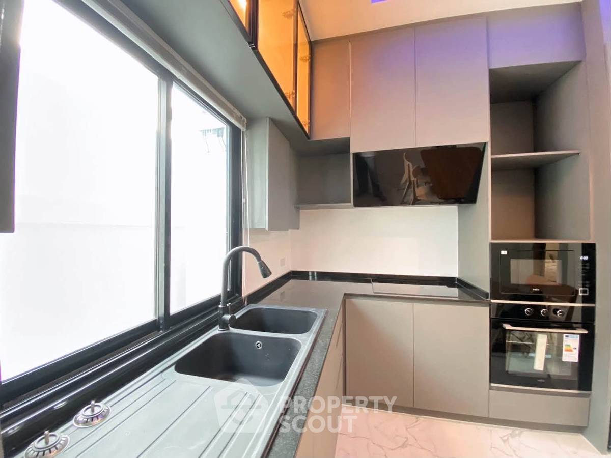 รูป บ้าน 4-ห้องนอน ใกล้ พัทยาตะวันออก (ID 3348652) - รูปที่ 6/16