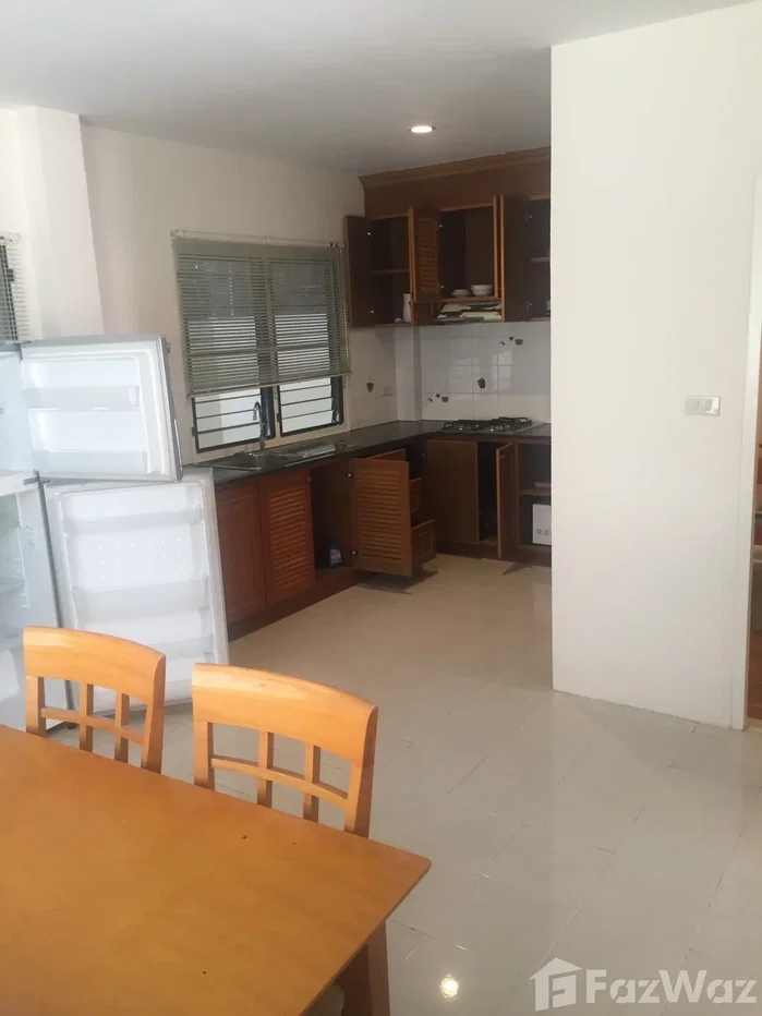 รูป ทาวน์เฮ้าส์ให้เช่า 3 ห้องนอน ในโครงการ บ้านเกษมทรัพย์ 2 1369198 - รูปที่ 6/7