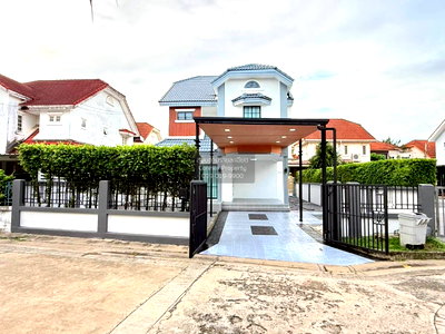 Houses for sale Bangkok : For Sale House , Tararom Parkway Home Ramkhamhaeng 150 , Saphan Sung , Saphan Sung , Bangkok , CX-177790 ✅ Live chat with us ADD LINE @connexproperty ✅