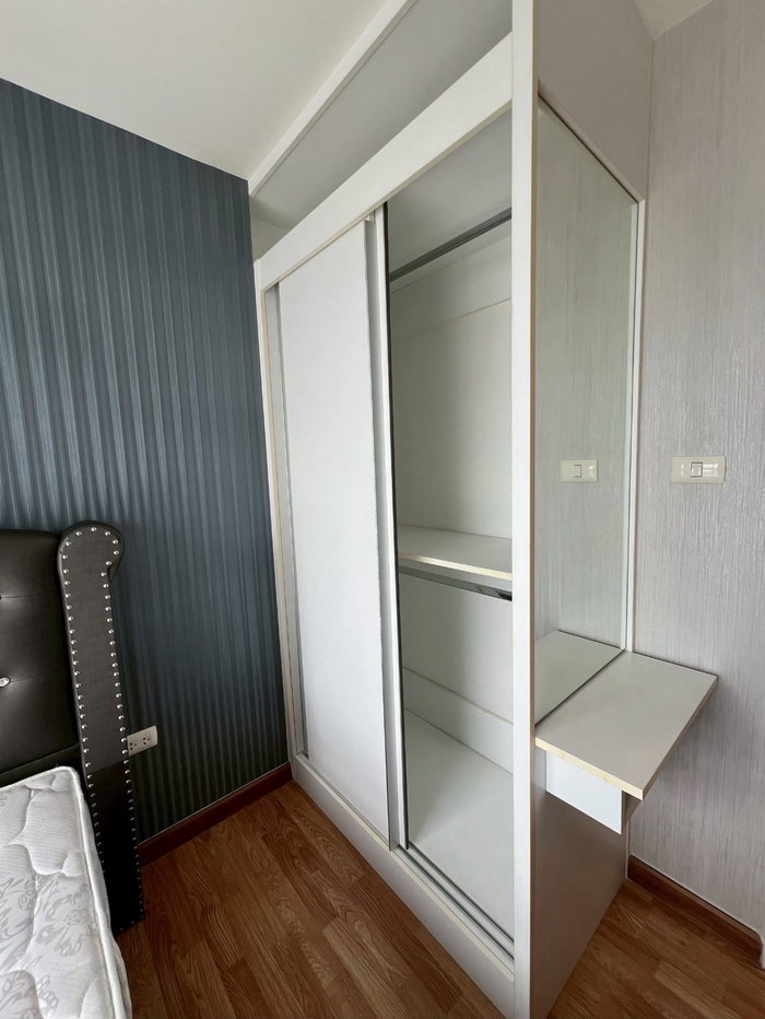 รูป T291 ให้เช่าคอนโด The Trust Condo Ngamwongwan (เดอะ ทรัสต์ คอนโด งามวงศ์วาน) ห้องตกแต่งสวย แอร์2ตัว เฟอร์ครบ ฟรีWiFiแรงมาก - รูปที่ 9/27
