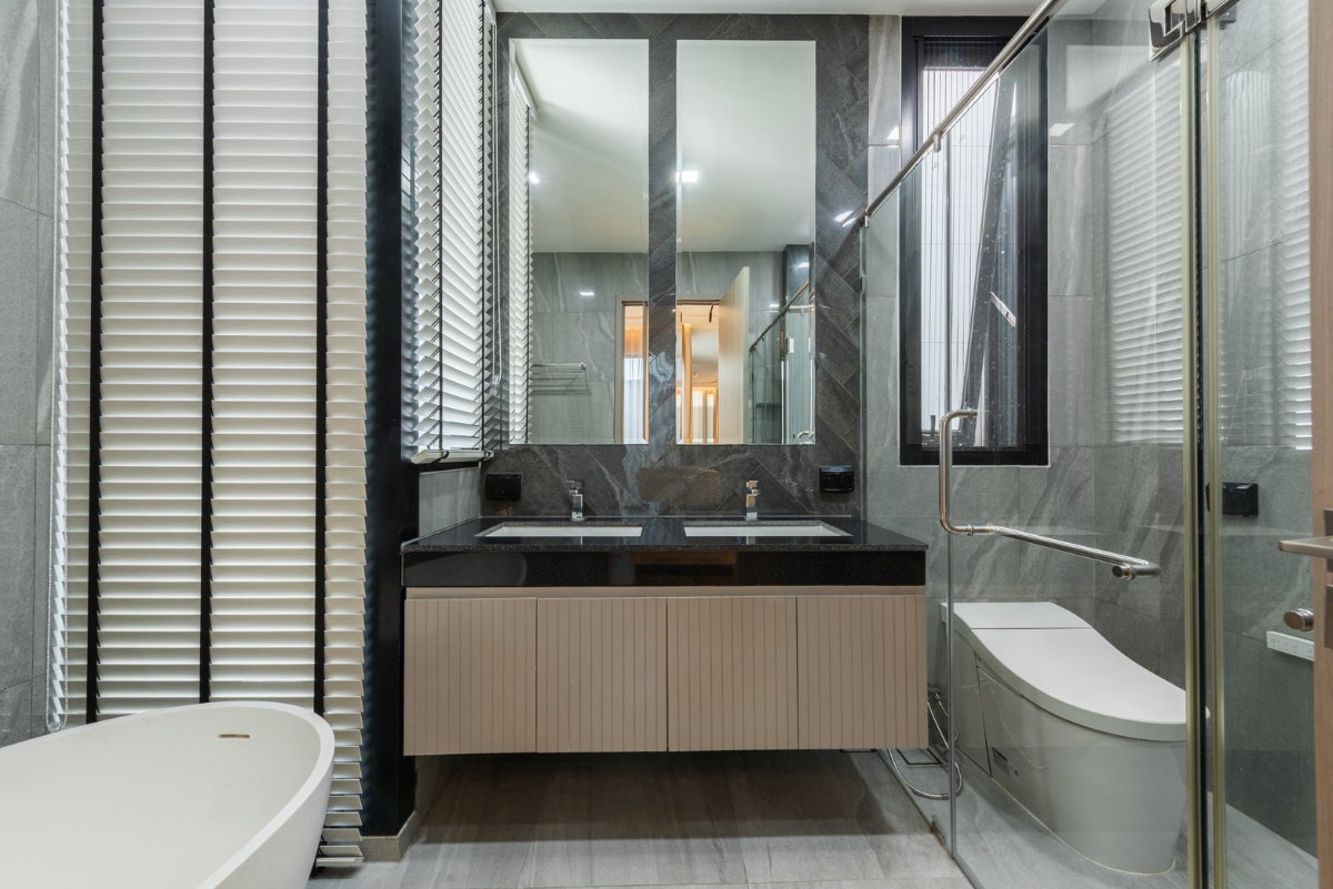 รูป บ้านเดี่ยวพูลวิลล่าหรูระดับ Ultra-Luxury! BELGRAVIA บางนา-พระราม 9 บิวท์อินสวยจัดเต็ม พร้อมสังคมส่วนตัวขั้นสุดเพียง 65 ครอบครัว สภาพใหม่พร้อมอยู่ - รูปที่ 19/67