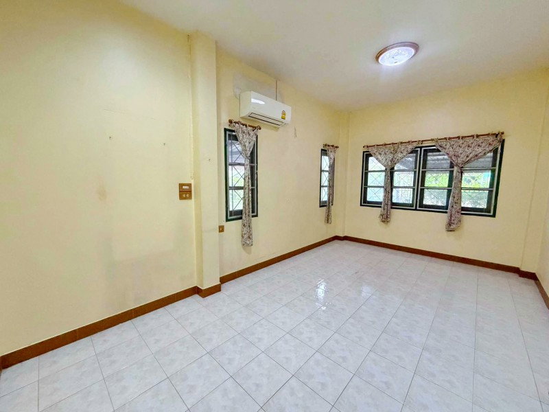 รูป ถนนเลี่ยงเมืองชลบุรี 110ตร.ว. 440ตร.ม. 8นอน บ้านสวน-หนองข้างคอก ศุภาลัย การ์เด้นวิลล์ ชลบุรี บ้าน 2 ชั้น 4 น้ำ - รูปที่ 7/7