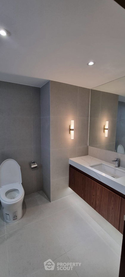 รูป ชั้น 21 คอนโด 2 ห้องนอน Las Colinas ใกล้ BTS อโศก 100 ม. (ID 3327168) - รูปที่ 18/29