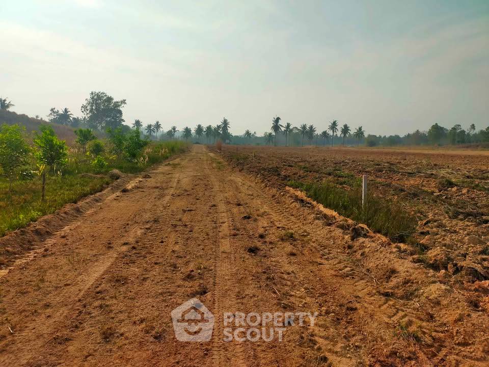 รูป ขายที่ดินเปล่าในเขาไม้แก้ว บางละมุง ชลบุรี (ID 3348626) - รูปที่ 9/26