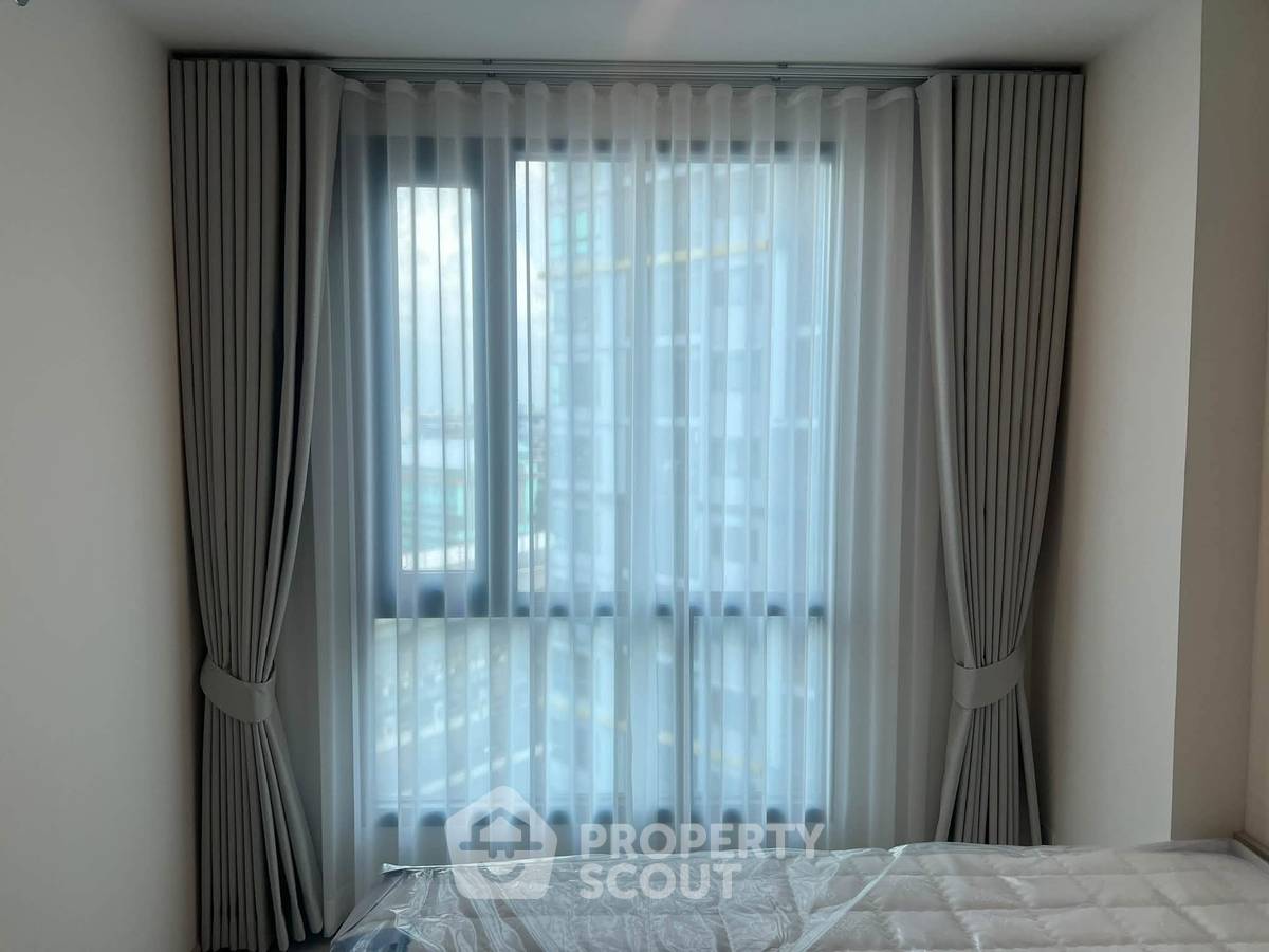 picture 1-BR Condo at Knightsbridge Phaholyothin Interchange in Anusawari (ID 3348673) - 4/12