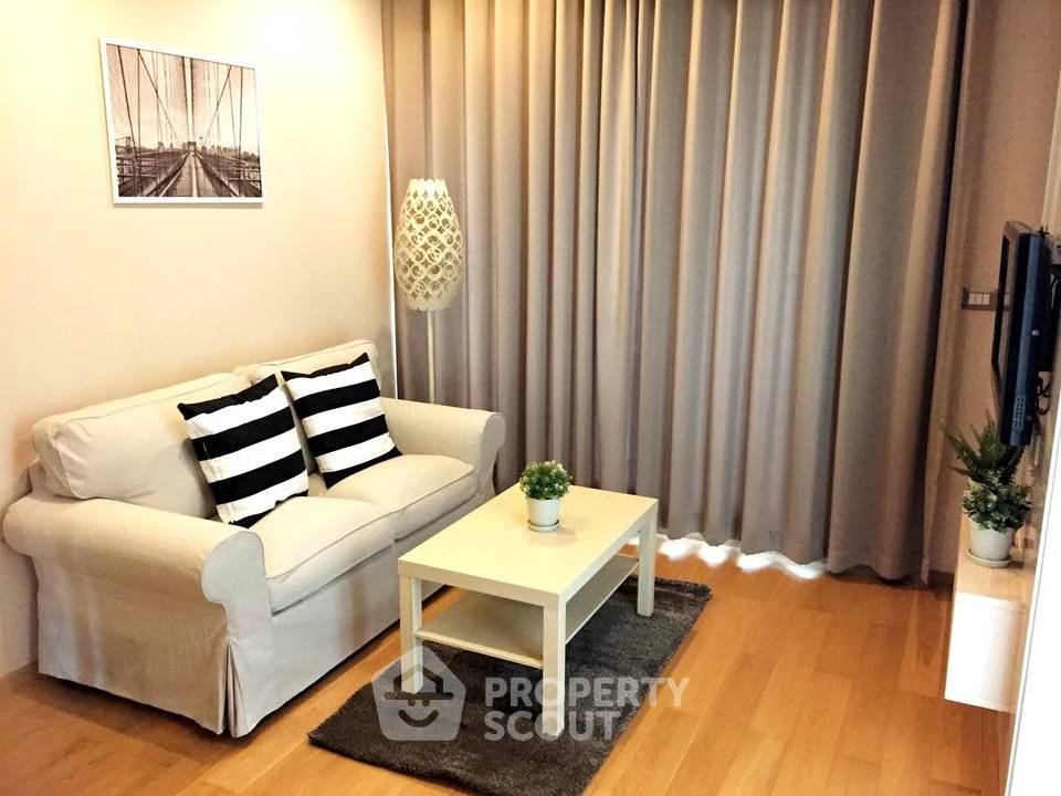 รูป คอนโด 1-ห้องนอน ที่ ดิ แอดเดรส อโศก ใกล้ ARL มักกะสัน (ID 3263316) - รูปที่ 2/8