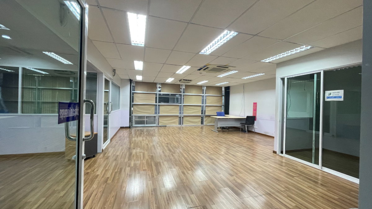 รูป ให้เช่าอาคารสำนักงาน 6 ชั้นทำเลดีงาม บนถนนบอนด์สตรีท - รูปที่ 2/5