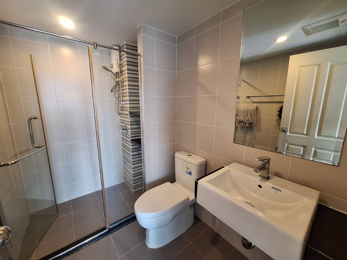 picture Condominium for rental in phuket town, Phuket - 10/11