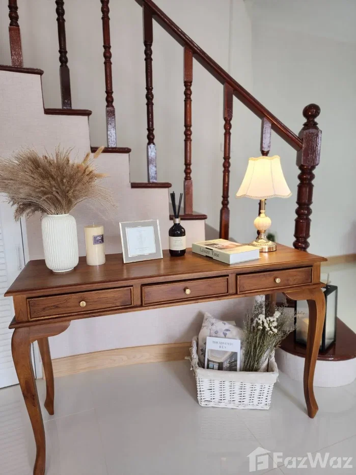 picture Fully Renovated 2-Storey Detached House | Modern Minimal 6810785 - 9/25