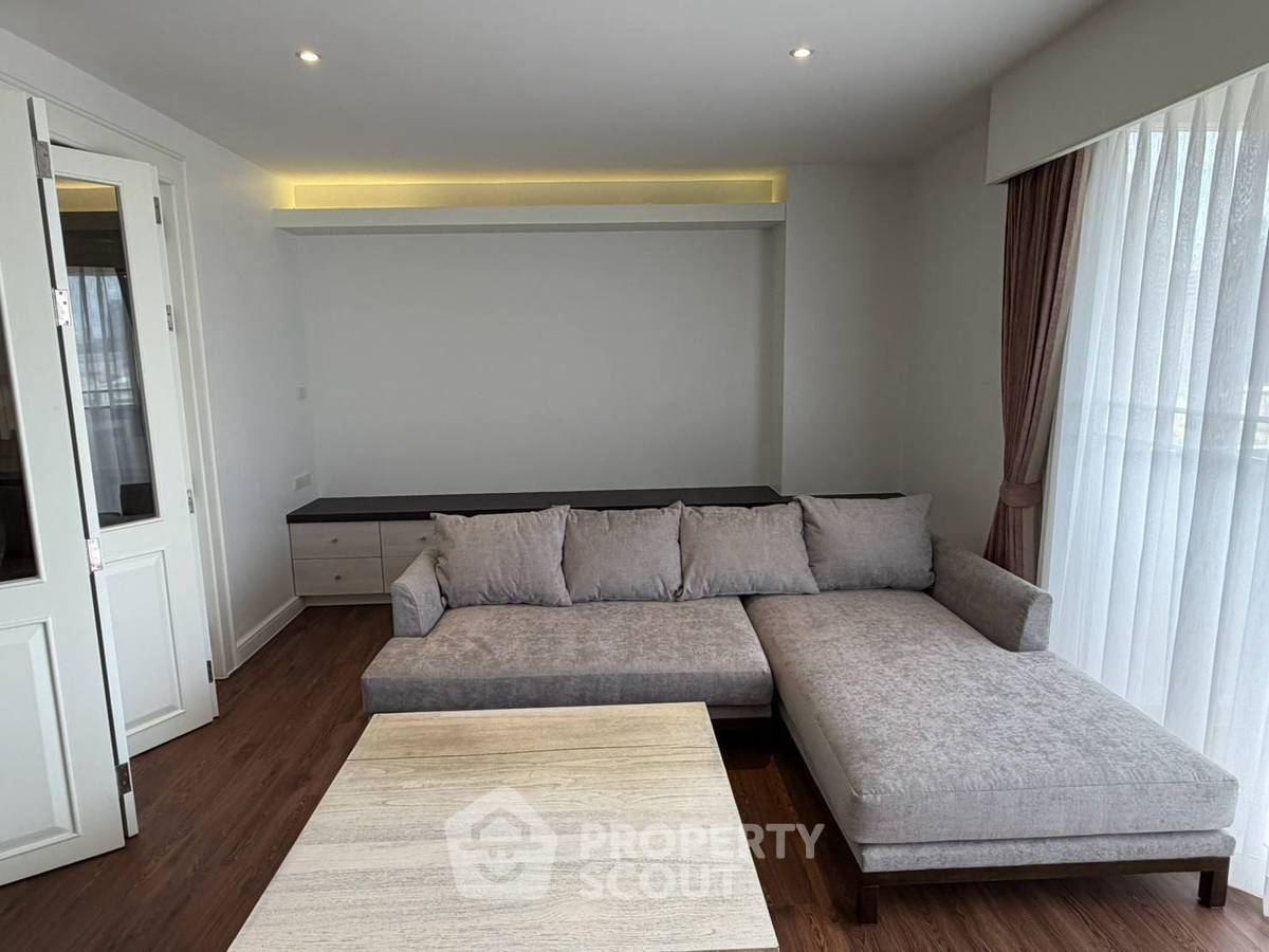 picture 200 Sqm 2-BR Condo At DS Tower 1 Near BTS Phrom Phong (ID 3348809) - 6/10