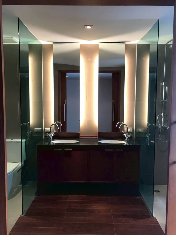 รูป LTHC16277 - Home Office For Rent | Sukhumvit 35 | Near EmQuartier | 400 Sq.m. | 4 Beds | 5 Baths | 180K/Month - รูปที่ 5/6