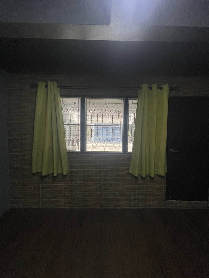 รูป  🏢 [17,000 บาท] ให้เช่า ทาวน์เฮาส์ 3 ชั้น 4 ห้องนอน 2 ห้องน้ำ  - รูปที่ 12/12