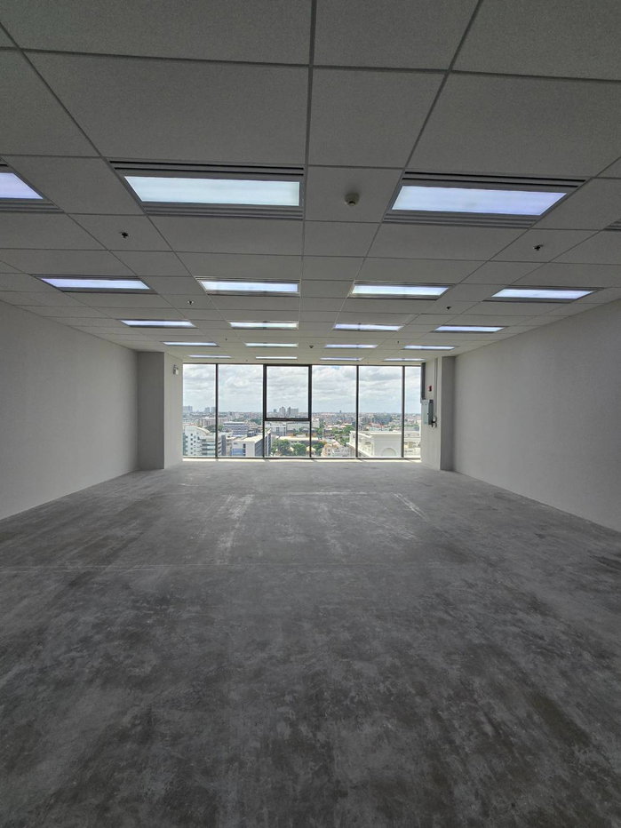 picture #OHR37 Office Space for Rent | THB 700/sq.m. ð 500 m. from BTS Bang Chak - 1/4