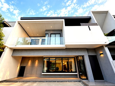 ขายบ้านเดี่ยว : 🏡✨ ขาย บ้านหรู VIVE Bangna KM.7 แต่งสวย Modern Luxury พร้อมอยู่ ใกล้ Mega Bangna