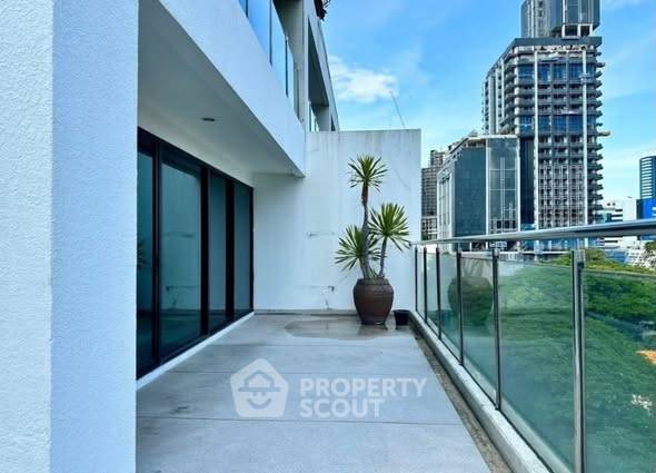 รูป คอนโด 2 ห้องนอน ขนาด 135 ตร.ม. ที่ New House Condominium ใกล้ BTS ชิดลม 200 ม. (ID 3101337) - รูปที่ 2/10
