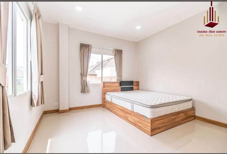 ให้เช่าบ้านเดี่ยว 4 ห้องนอน 122 ตร.ม. 122 ตร.ว. บ้านลลิล วัชรพล