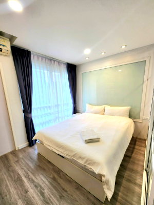 Condos for rent : 🟢Condo For Rent 🟢I-House Laguna Garden📍Location MRT Rama 9 ✨Fully-Furnished Type 1 Bedroom 1 Bathroom📱ADD LINE @572aurac