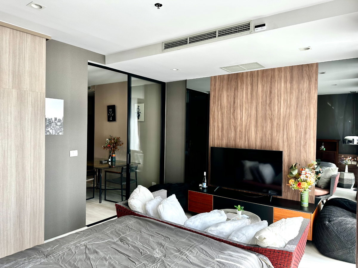 รูป ให้เช่าคอนโด Noble Ploenchit | 1 ห้องนอน 1 ห้องน้ำ · 45.76 ตร.ม. | เช่า 38,000 บาท/เดือน [BLr2609001] - รูปที่ 3/7