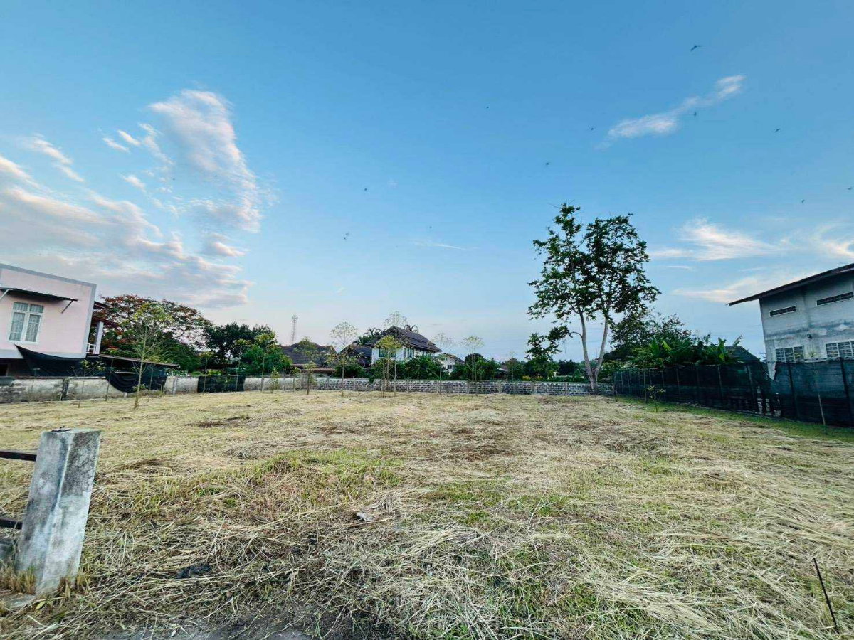 รูป 98697 - ขาย ที่ดินเปล่า ถมแล้ว 139 ตรว. ในโครงการบ้านระเบียงชมฟ้า รีสอร์ท เชียงราย ทำเลดี ใกล้ถนนพหลโยธินเพียง 100 เมตร - รูปที่ 4/6