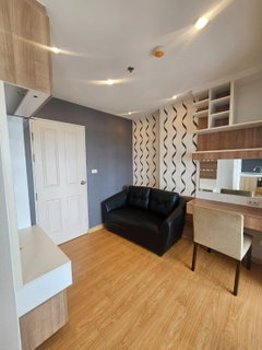 รูปภาพ For Rent: Plus Condo 2 (Khet 8), 10th floor, corner unit. Fully furnished and ready to move in. 1-bedroom unit. Rent: 8,000 Baht/month. Contact New,.