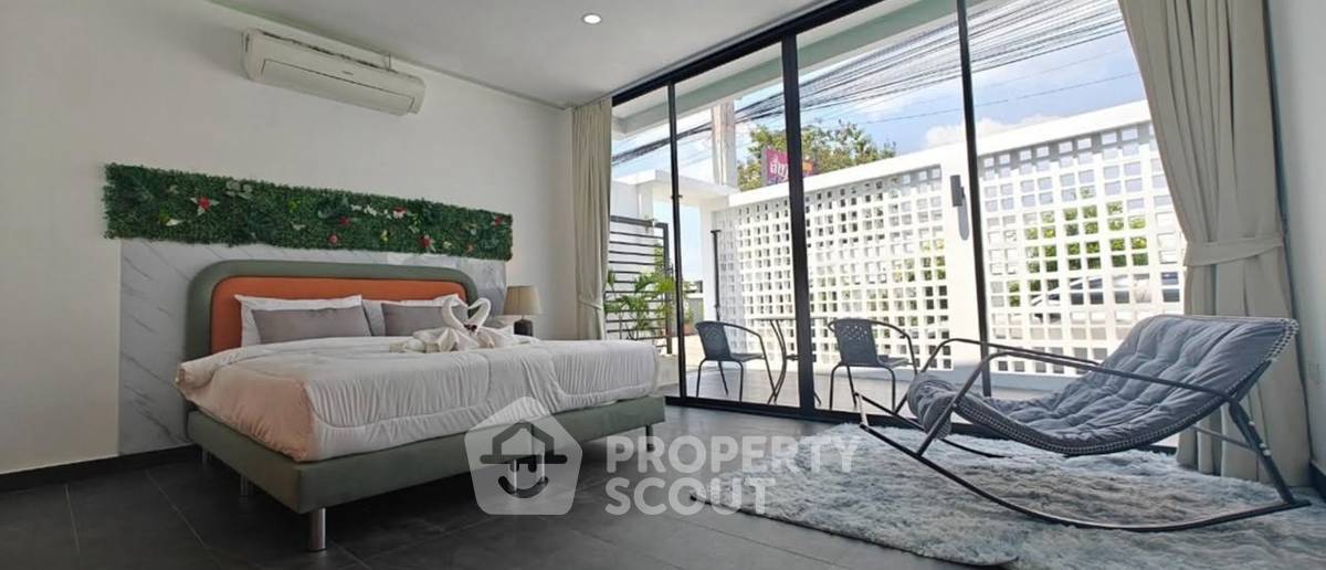 รูป บ้าน 4-ห้องนอน ใกล้ พัทยาตะวันออก (ID 3348652) - รูปที่ 8/16