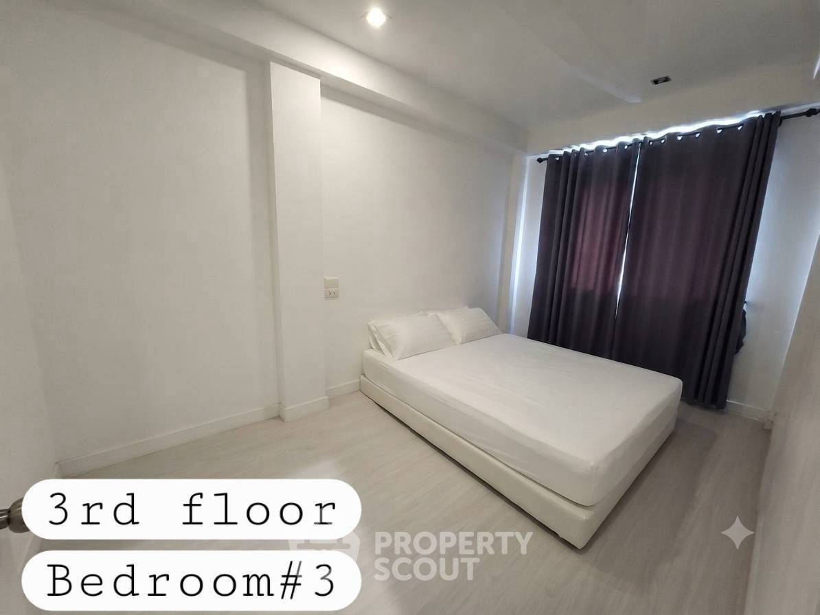 รูป ทาวน์เฮ้าส์ 4-ห้องนอน ใน ประเวศ (ID 3348693) - รูปที่ 6/11