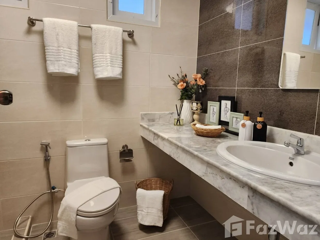 picture Fully Renovated 2-Storey Detached House | Modern Minimal 6810785 - 5/25