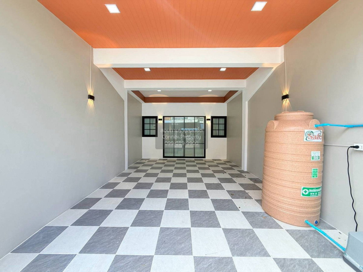 2-bed townhouse for sale, 64 sqm, 16 sq wah, Jirathorn