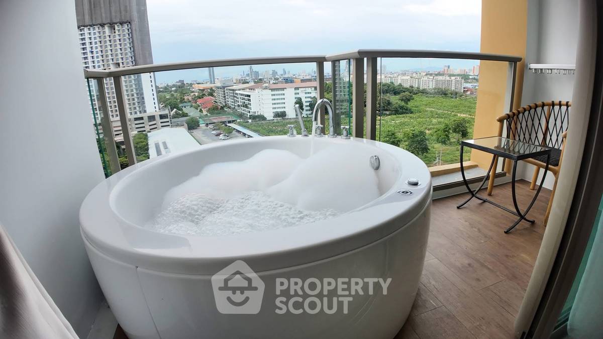 รูป คอนโด 1-ห้องนอน ที่ เดอะ ริเวียร่า โอเชี่ยน ไดร์ฟ ใกล้ หาดจอมเทียน (ID 3349903) - รูปที่ 4/33