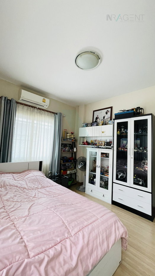 รูป 📌 ขายบ้านเดี่ยว โครงการ เลอ นีโอ ทู วงแหวน-ศรีนครินทร์ 2 ชั้น 4 ห้องนอน 3 ห้องน้ำ - รูปที่ 7/8