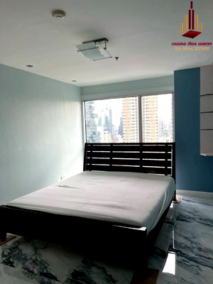 Condos for sale : ✨ For Sale: Silom Suite Condo ✨ 💰 Only 5,400,000 THB