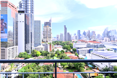 ขายคอนโด : วิลล่า อโศก สะดวกสบายพร้อมเข้าอยู่ ใกล้ MRT สถานีเพชรบุรี