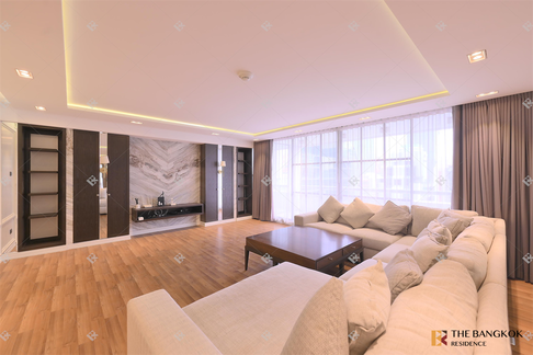 Luxury Condo in Central City Location Somkid Gardens near BTS Chit Lom