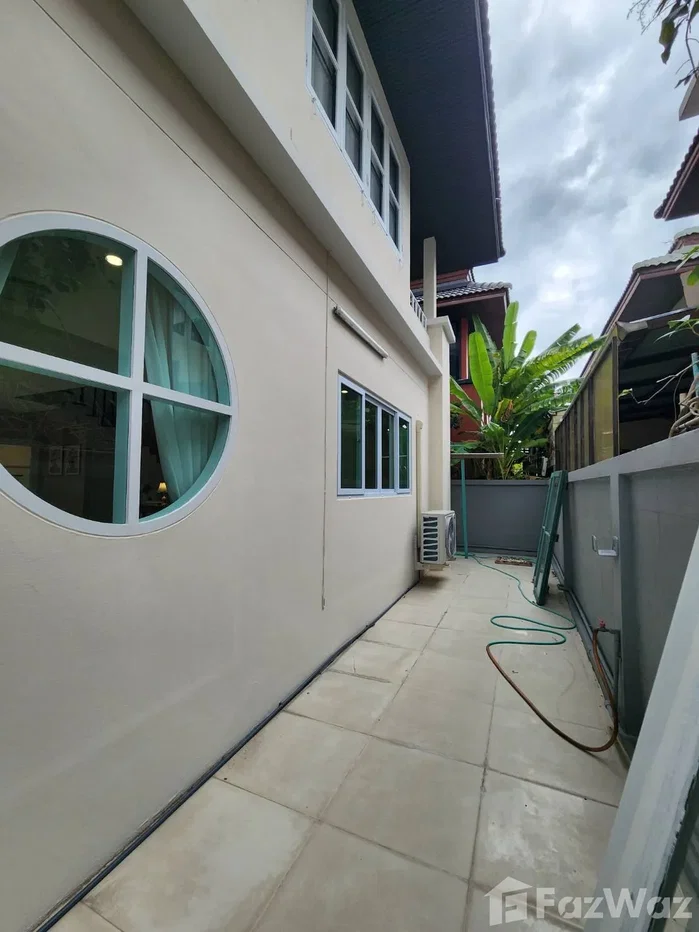 picture Fully Renovated 2-Storey Detached House | Modern Minimal 6810785 - 24/25
