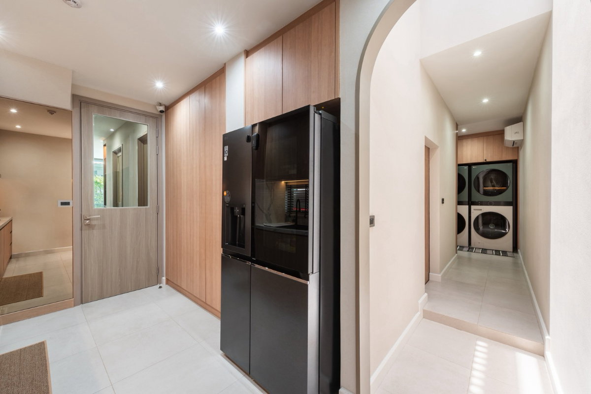 รูป บ้านเดี่ยวพูลวิลล่าหรูระดับ Ultra-Luxury! BELGRAVIA บางนา-พระราม 9 บิวท์อินสวยจัดเต็ม พร้อมสังคมส่วนตัวขั้นสุดเพียง 65 ครอบครัว สภาพใหม่พร้อมอยู่ - รูปที่ 32/67