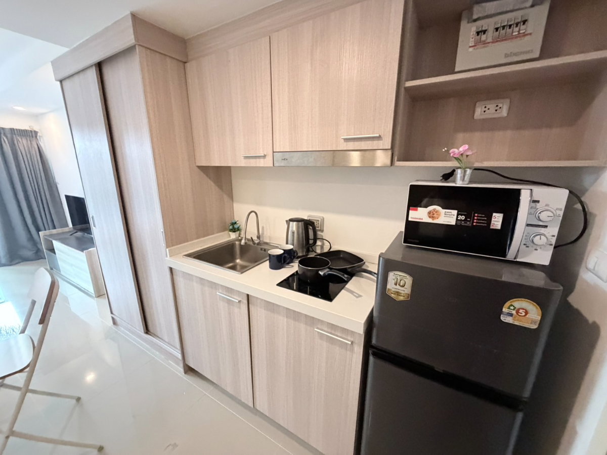 picture Condo for Rent at Sea Saran Bang Saray Beach (D6909097) - 6/9