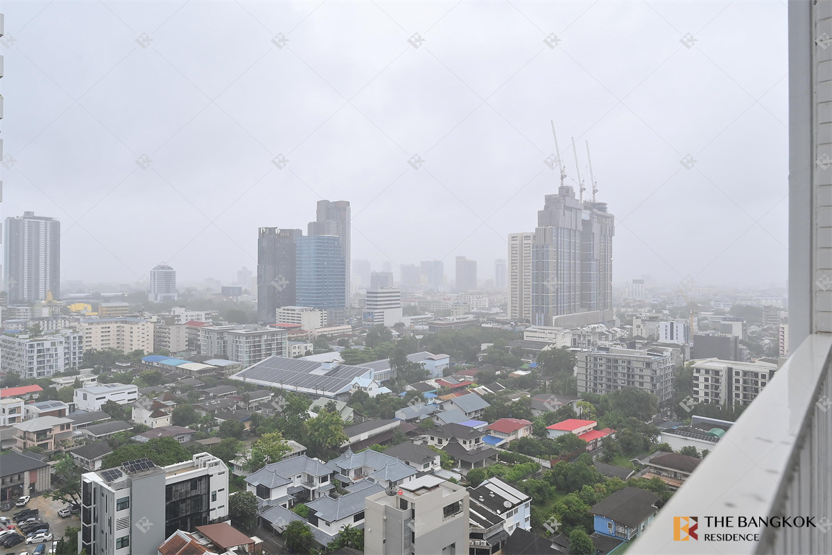 picture Fits All Lifestyles Noble Ora Thonglor - 10/10
