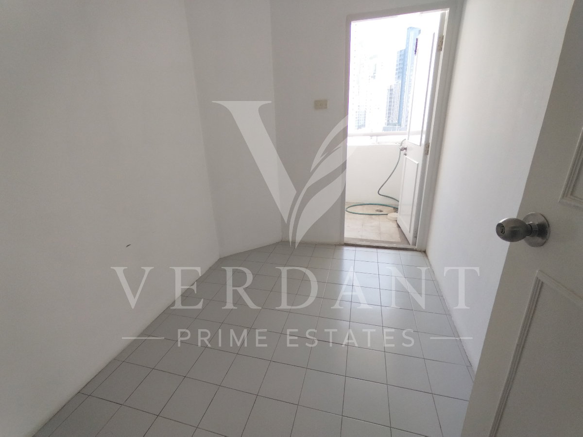 picture Waterford spacious 100 sqm room for rent, Foreigner welcome - 13/23