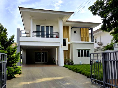 Houses for sale Porto Chino Shopping Mall : Lakeside Backyard! No Connecting Houses Behind!! 80.9 Sq.W house for SALE at The Lake Ville Rama 2, Near Central Mahachai | #TPI-3500