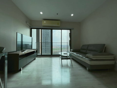 🏰 For Rent: Plum Condo Central Station Phase 1, ready to move in, fully furnished