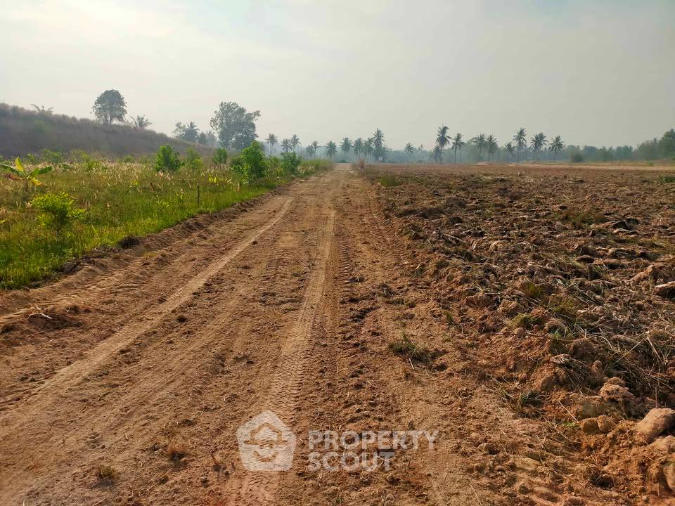 รูป ขายที่ดินเปล่าในเขาไม้แก้ว บางละมุง ชลบุรี (ID 3348626) - รูปที่ 10/26