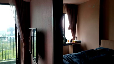 Condos for rent : 🚩 For rent condo C EKKAMAI Building 1, Floor 18,1 bed room, Room size 35.00 sqm
