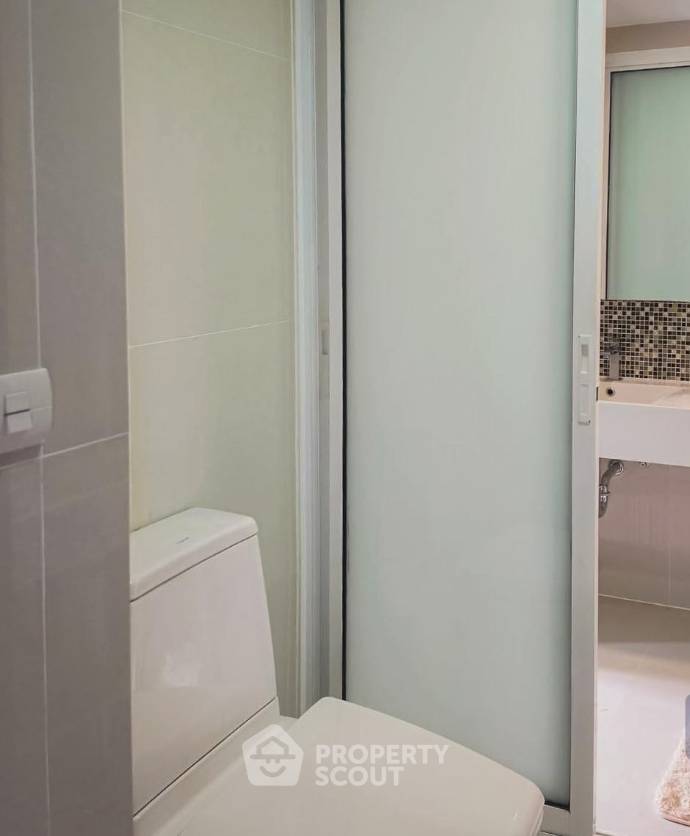 รูป คอนโด 1-ห้องนอน ที่ ริทึ่ม สุขุมวิท 44/1 ใกล้ BTS พระโขนง (ID 2894218) - รูปที่ 2/5