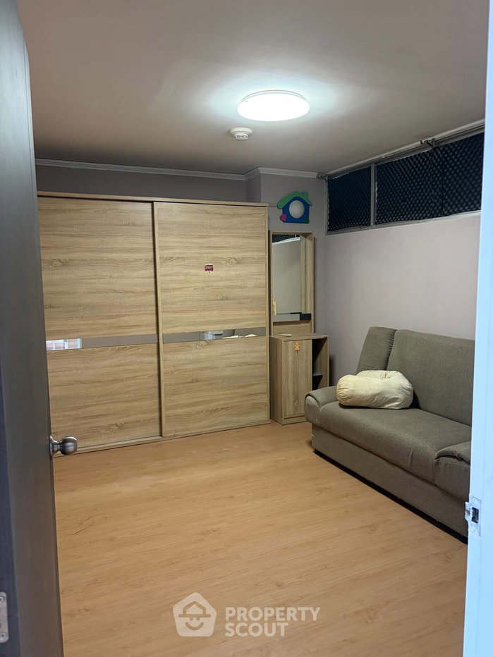 picture 2-BR 100m To MRT Queen Sirikit | Monterey Place Sukhumvit 16 (ID 3350038) - 11/12